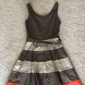 Banana Republic knee length dress in XS